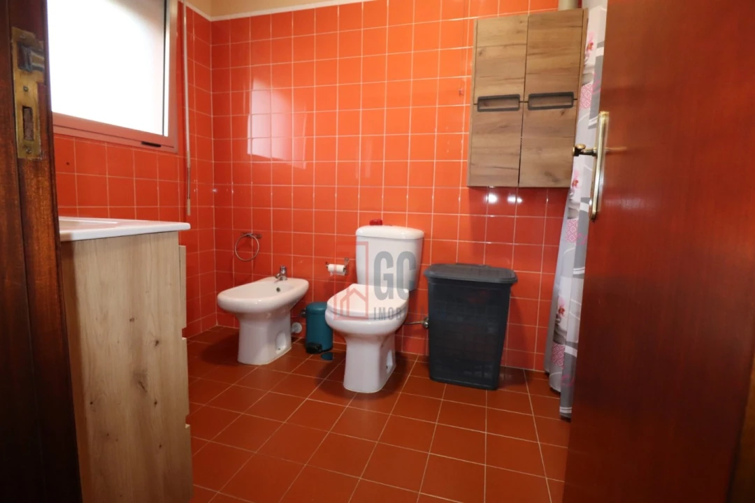 Apartamento T2 para Venda em Santa Maria de Lamas Foto 20