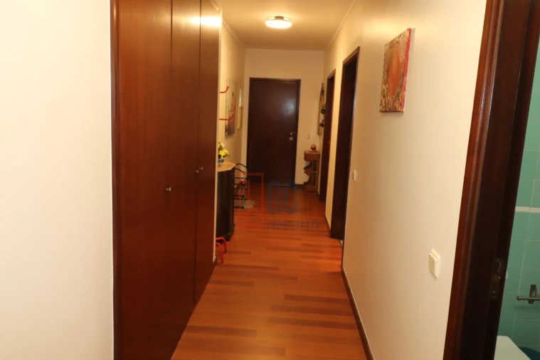 Apartamento T2 para Venda em Santa Maria de Lamas Foto 15