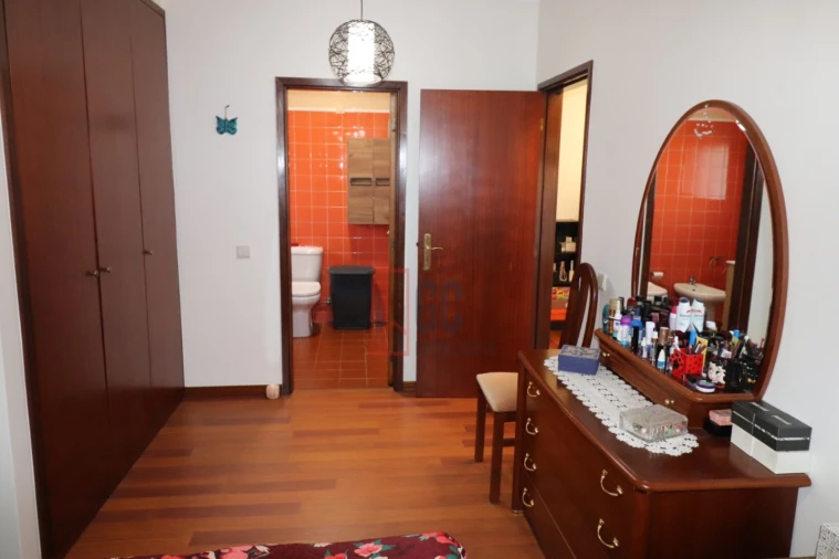Apartamento T2 para Venda em Santa Maria de Lamas Foto 19