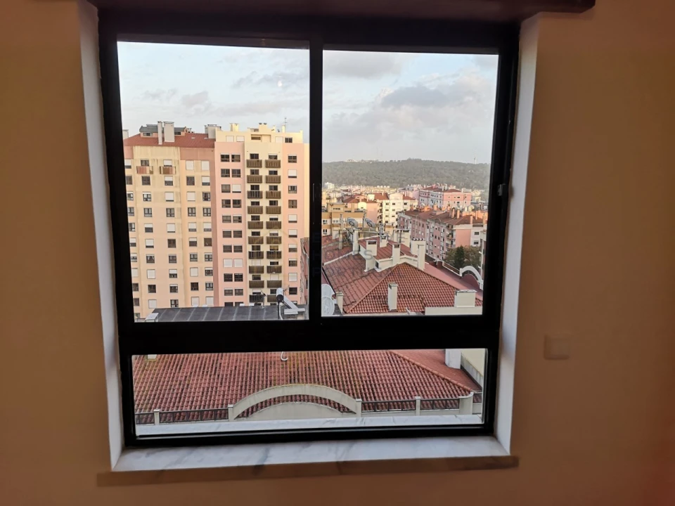 Apartamento T3 para Venda em Alfragide Foto 23