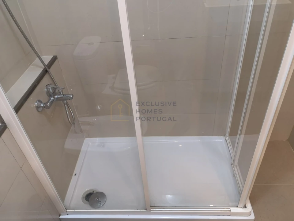 Apartamento T3 para Venda em Alfragide Foto 34