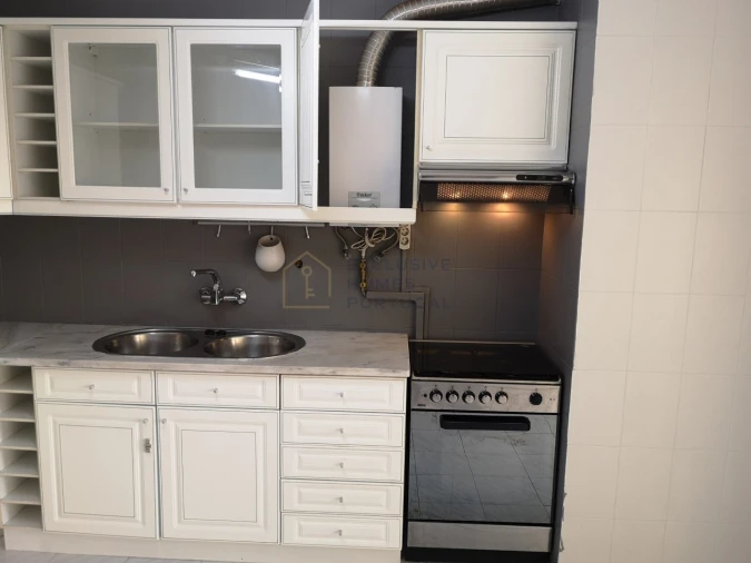 Apartamento T3 para Venda em Alfragide Foto 14