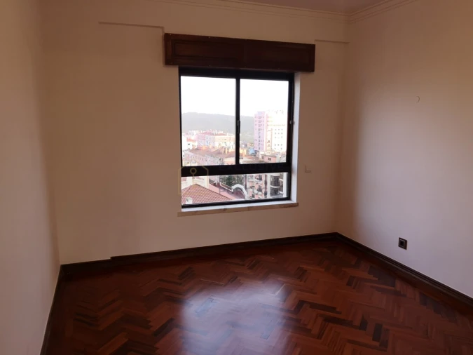 Apartamento T3 para Venda em Alfragide Foto 22