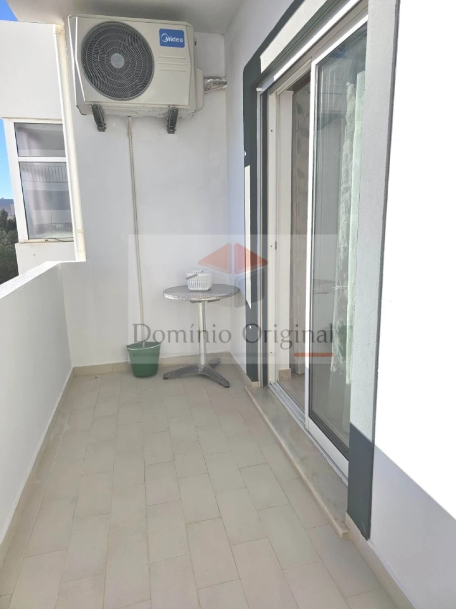 Apartamento T3 para Arrendamento em Almancil