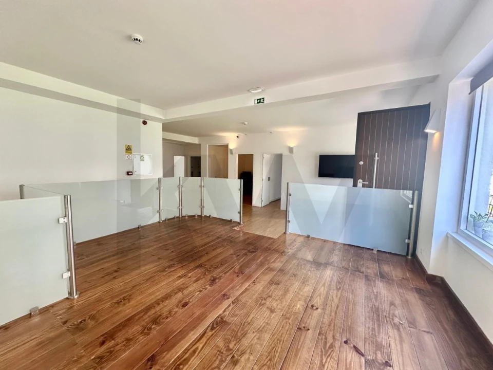 Loja para Venda em Avenidas Novas Foto 17