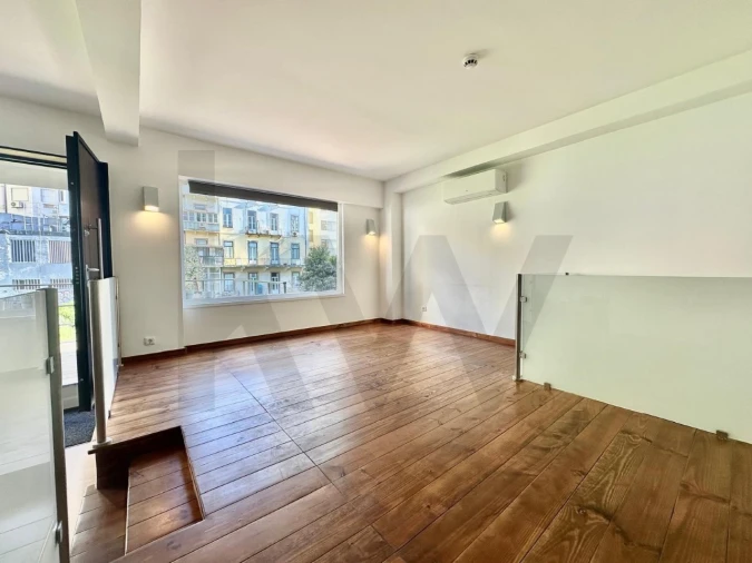 Loja para Venda em Avenidas Novas Foto 18