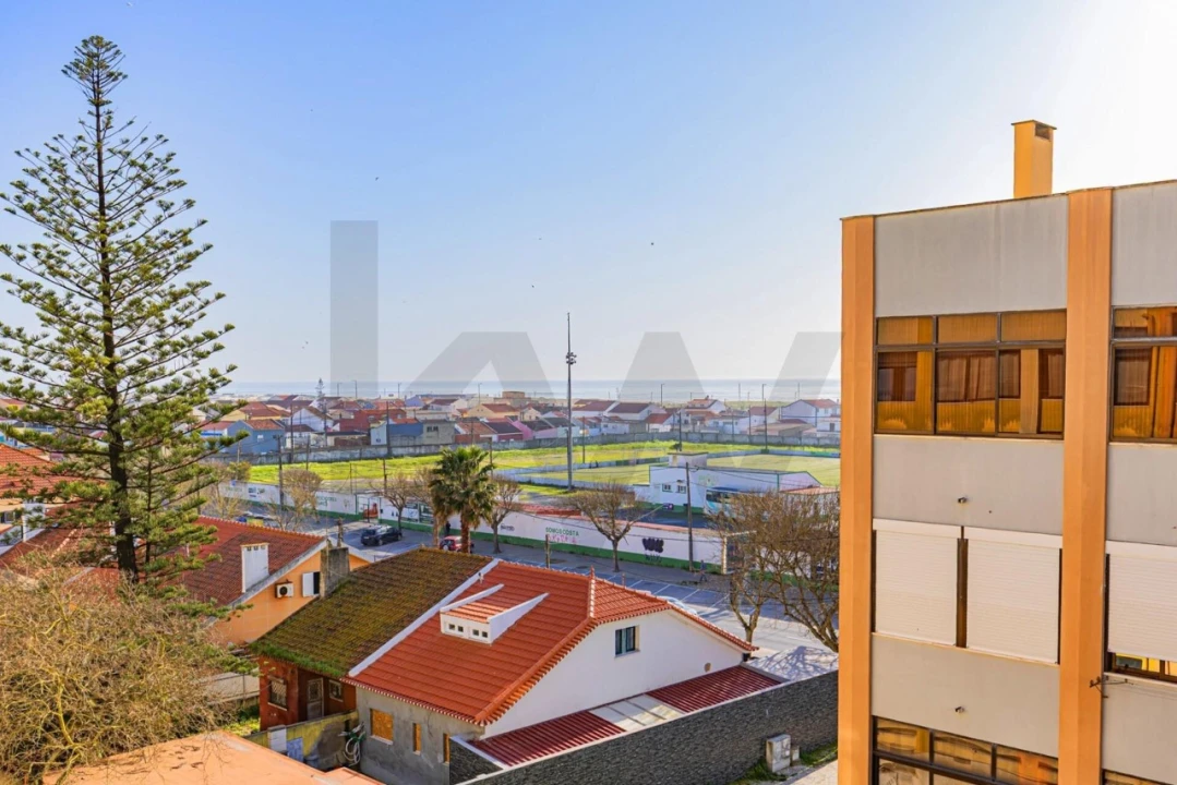 Apartamento T2 para Venda em Costa da Caparica Foto 26