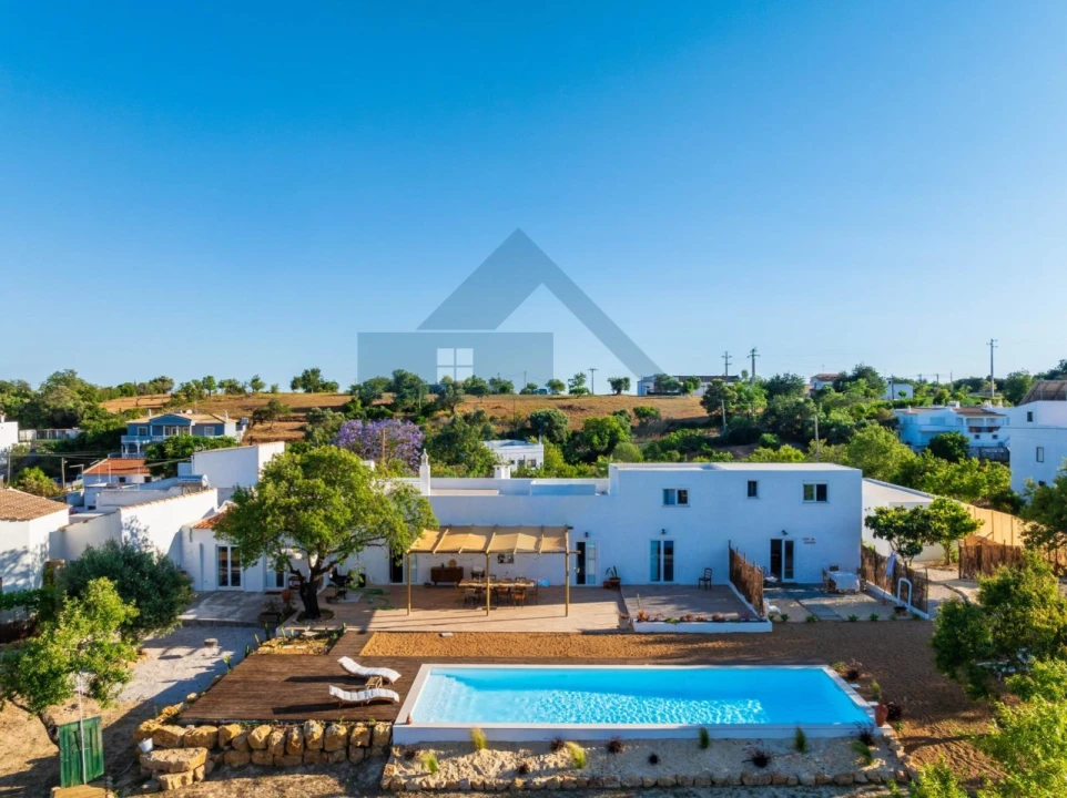 Moradia T6 para Venda em Pechão Foto 8