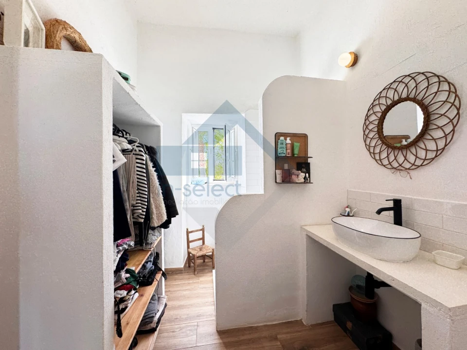 Moradia T6 para Venda em Pechão Foto 29