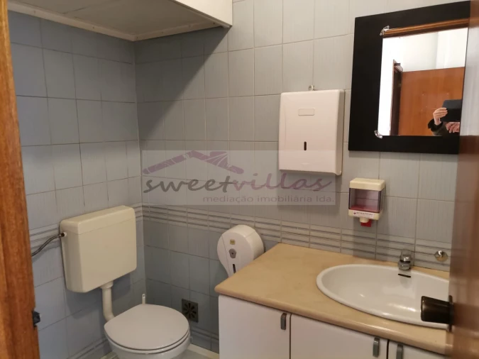 Escritório para Venda em Santo António Foto 3