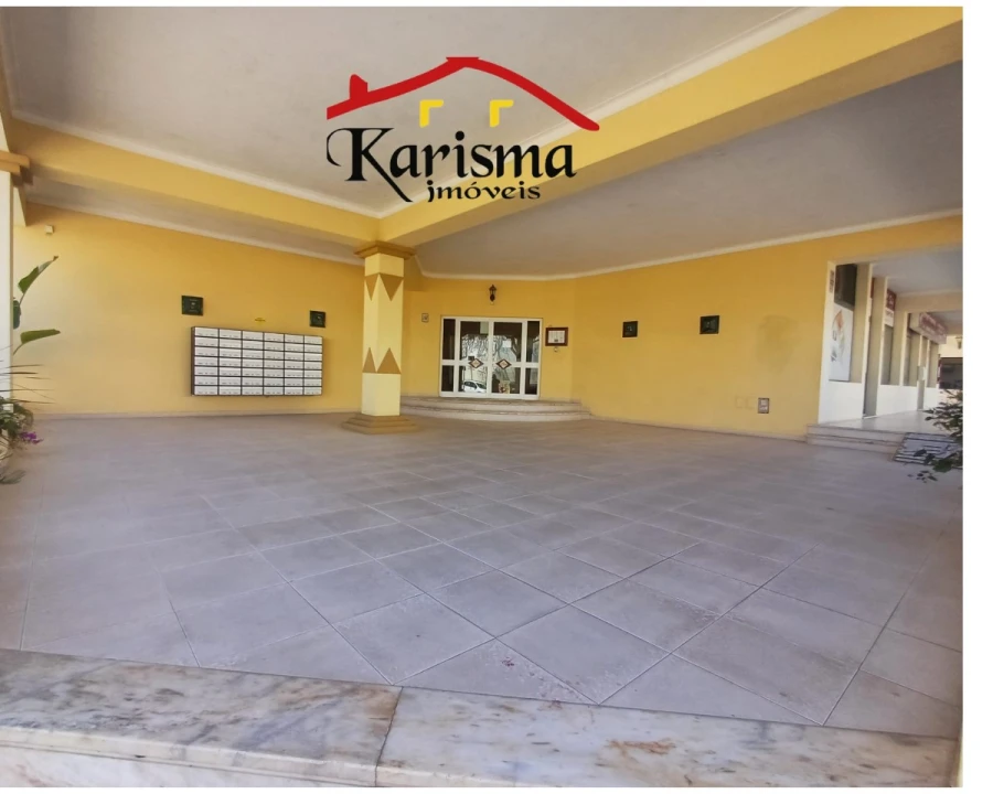 Apartamento T2 para Arrendamento férias em Alvor Foto 13