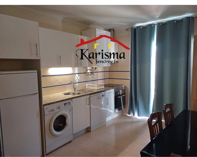 Apartamento T2 para Arrendamento férias em Alvor Foto 2