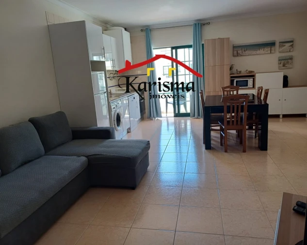 Apartamento T2 para Arrendamento férias em Alvor Foto 8
