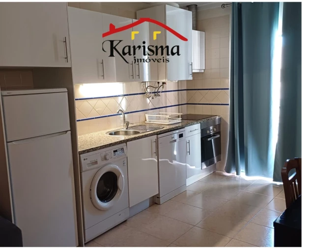 Apartamento T2 para Arrendamento férias em Alvor Foto 28