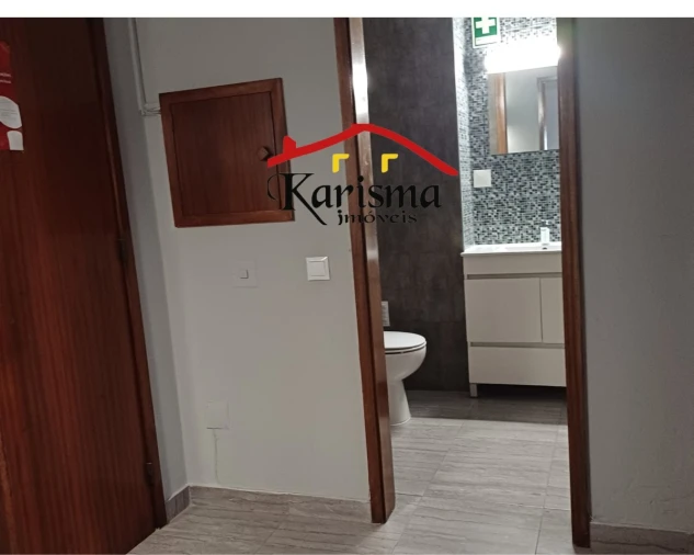 Apartamento T1 para Arrendamento férias em Portimão Foto 5