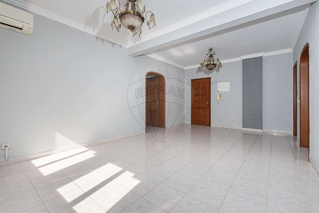 Apartamento T3 para Venda em Gambia-Pontes-Alto da Guerra Foto 12