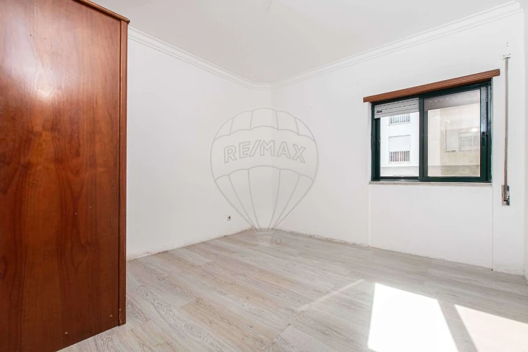 Apartamento T3 para Venda em Gambia-Pontes-Alto da Guerra Foto 13