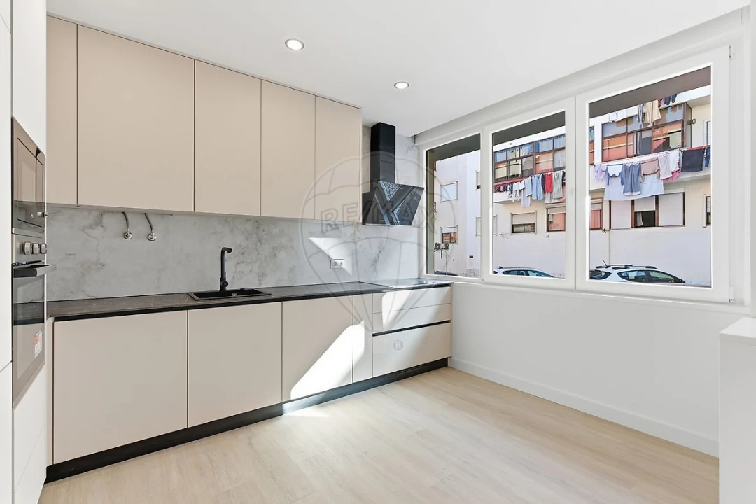 Apartamento T2 para Venda em Baixa da Banheira e Vale da Amoreira Foto 14