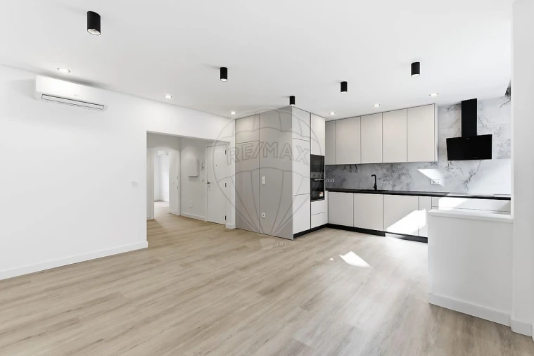 Apartamento T2 para Venda em Baixa da Banheira e Vale da Amoreira Foto 12