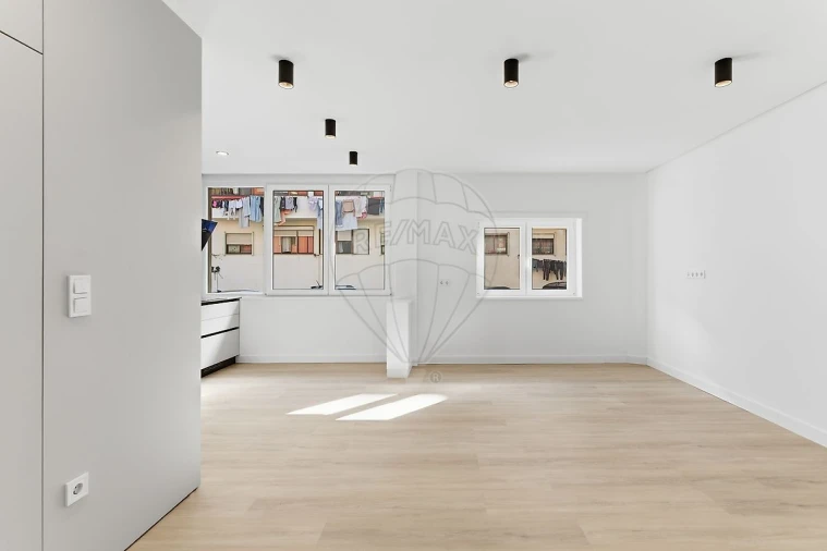 Apartamento T2 para Venda em Baixa da Banheira e Vale da Amoreira Foto 7