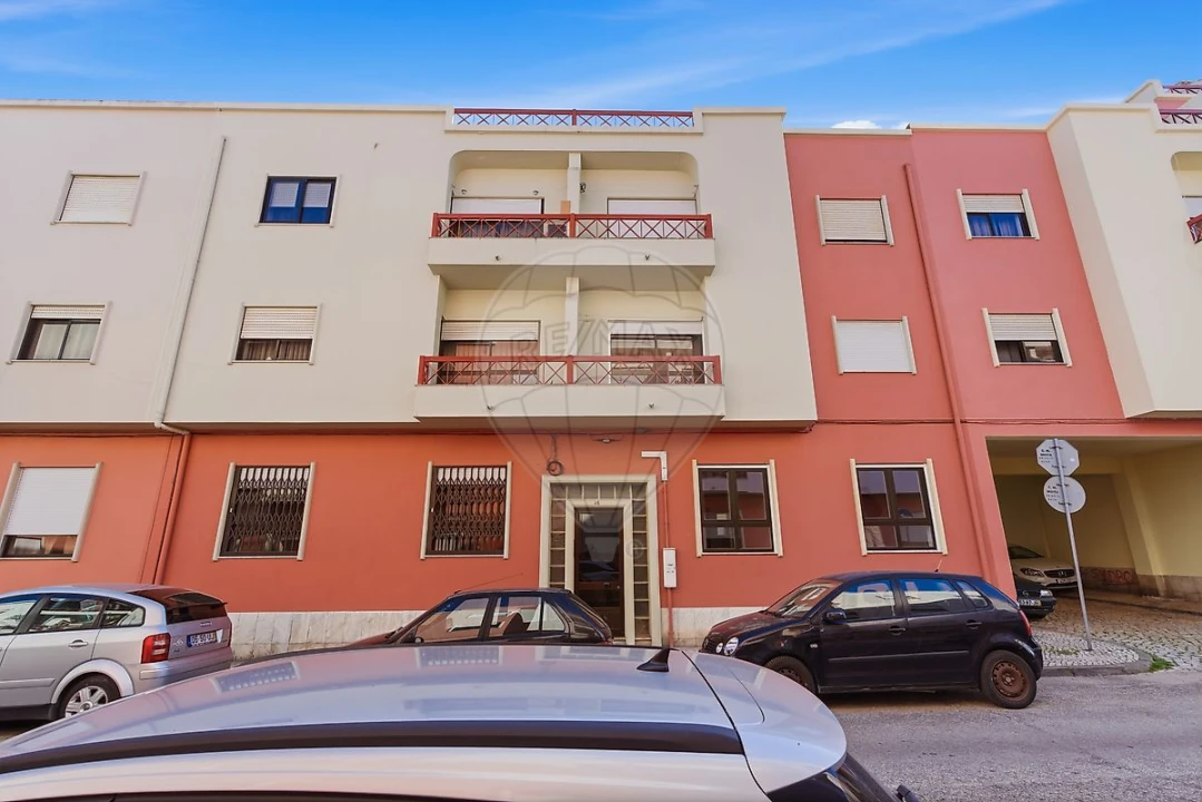 Apartamento T2 para Venda em Baixa da Banheira e Vale da Amoreira Foto 5