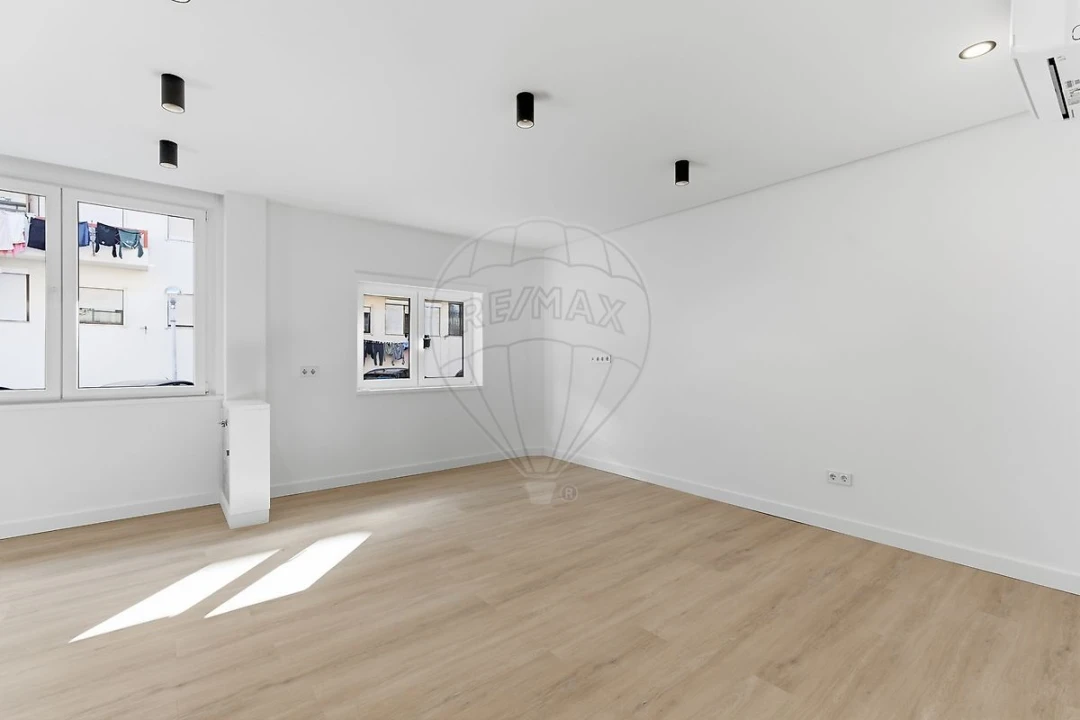 Apartamento T2 para Venda em Baixa da Banheira e Vale da Amoreira Foto 10