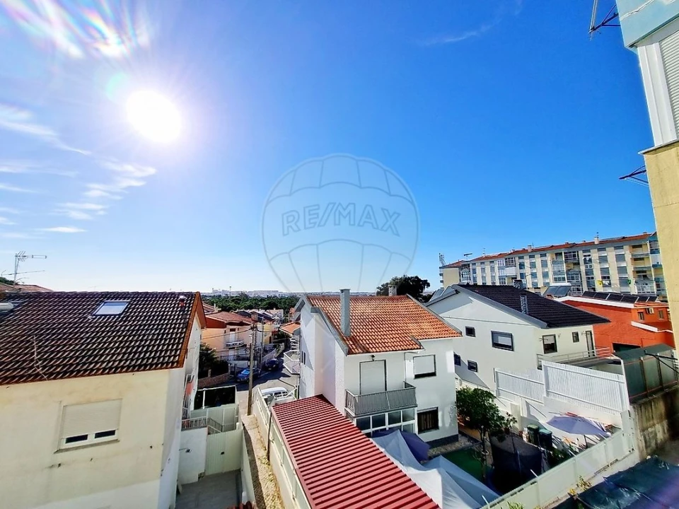 Apartamento T3 para Venda em Amora Foto 30