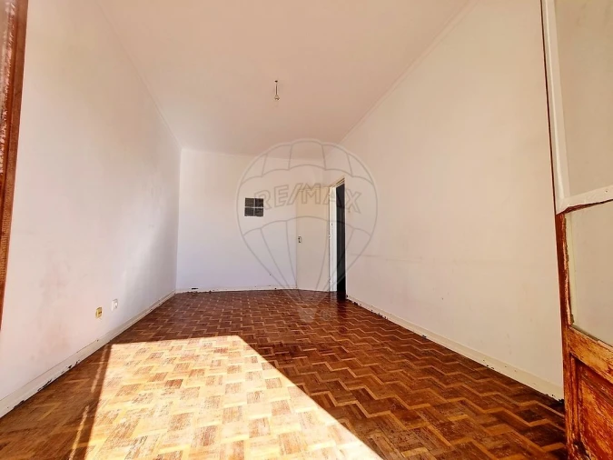 Apartamento T3 para Venda em Amora Foto 4