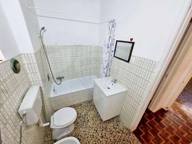 Apartamento T3 para Venda em Amora Foto 12