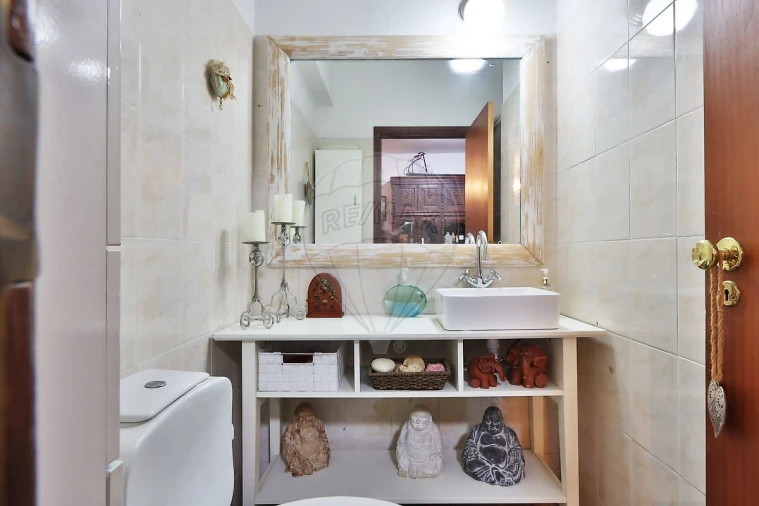 Apartamento T3 para Venda em Carcavelos e Parede Foto 18