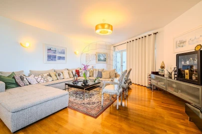 Apartamento T4 para Venda em Parque das Nações