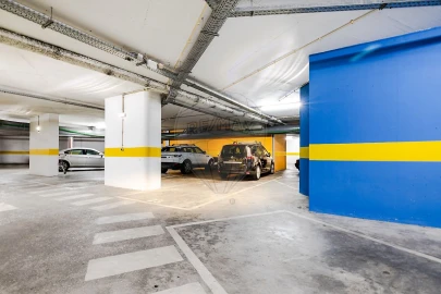 Apartamento T4 para Venda em Parque das Nações