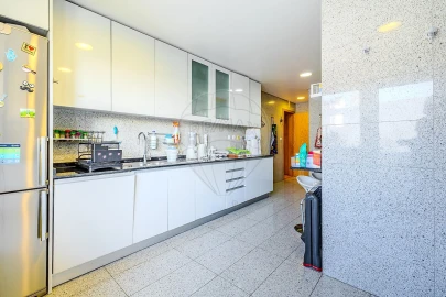 Apartamento T4 para Venda em Parque das Nações