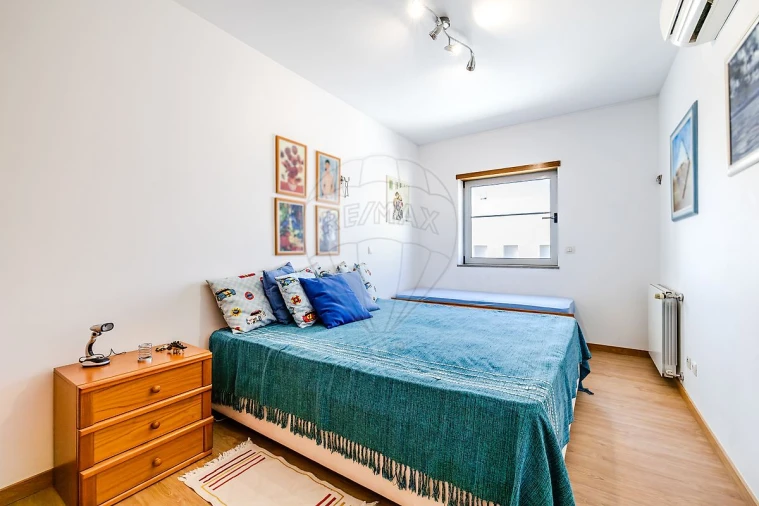 Apartamento T4 para Venda em Parque das Nações Foto 26