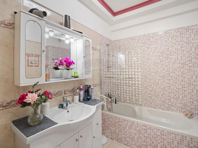 Apartamento T2 para Venda em Queluz e Belas Foto 15