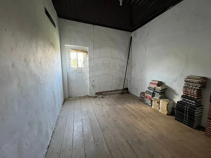 Moradia T2 para Venda em Meca Foto 14