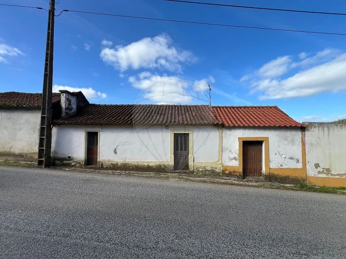 Moradia T2 para Venda em Meca Foto 1