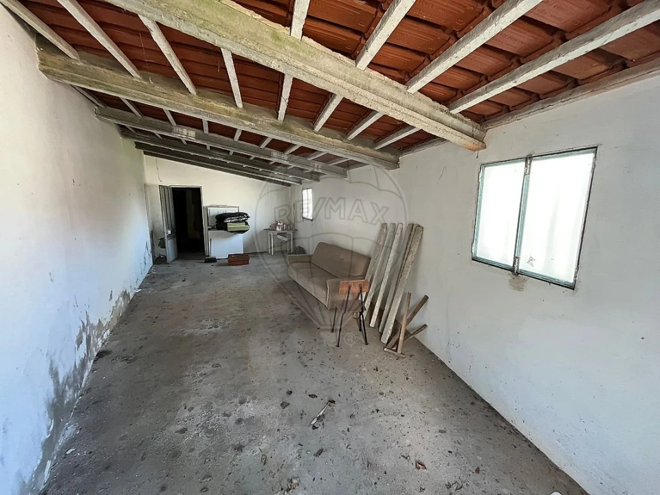 Moradia T2 para Venda em Meca Foto 18