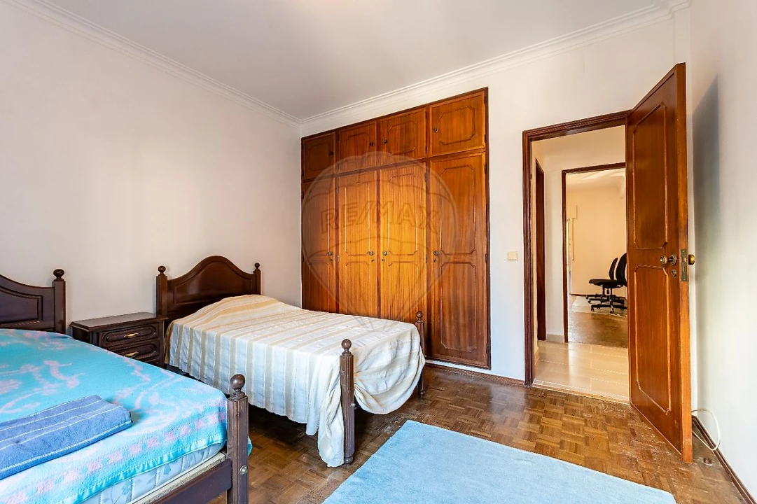 Apartamento T3 para Arrendamento em Oeiras e São Julião da Barra, Paço de Arcos e Caxias Foto 17