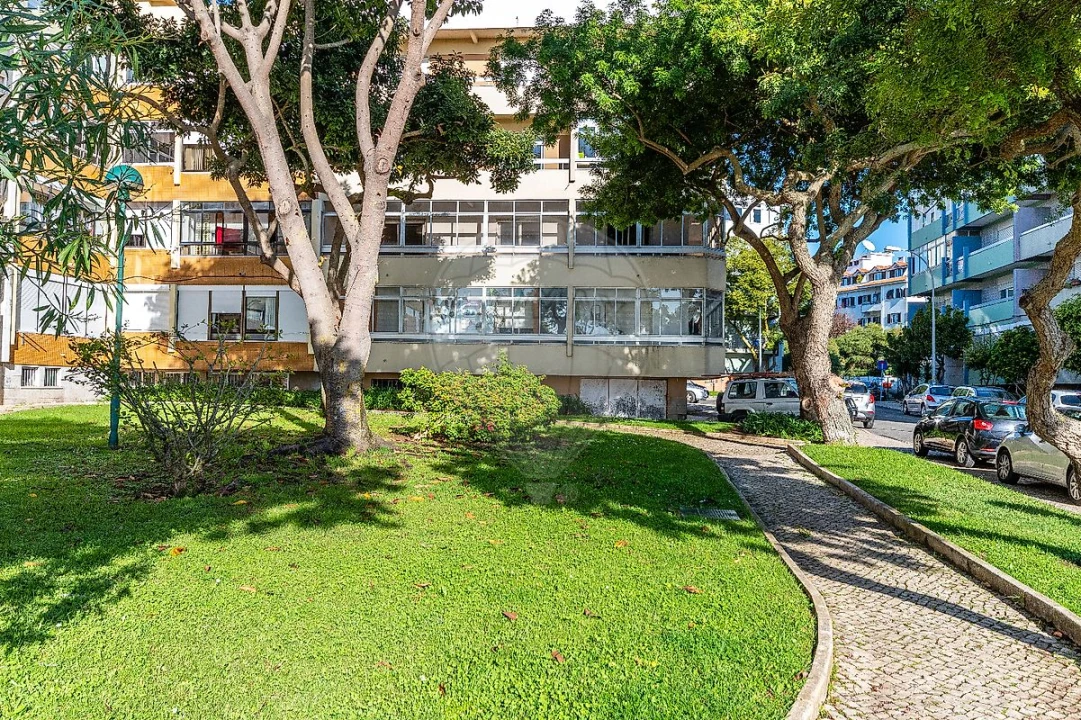 Apartamento T3 para Arrendamento em Oeiras e São Julião da Barra, Paço de Arcos e Caxias Foto 25