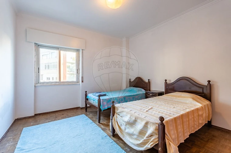 Apartamento T3 para Arrendamento em Oeiras e São Julião da Barra, Paço de Arcos e Caxias Foto 2