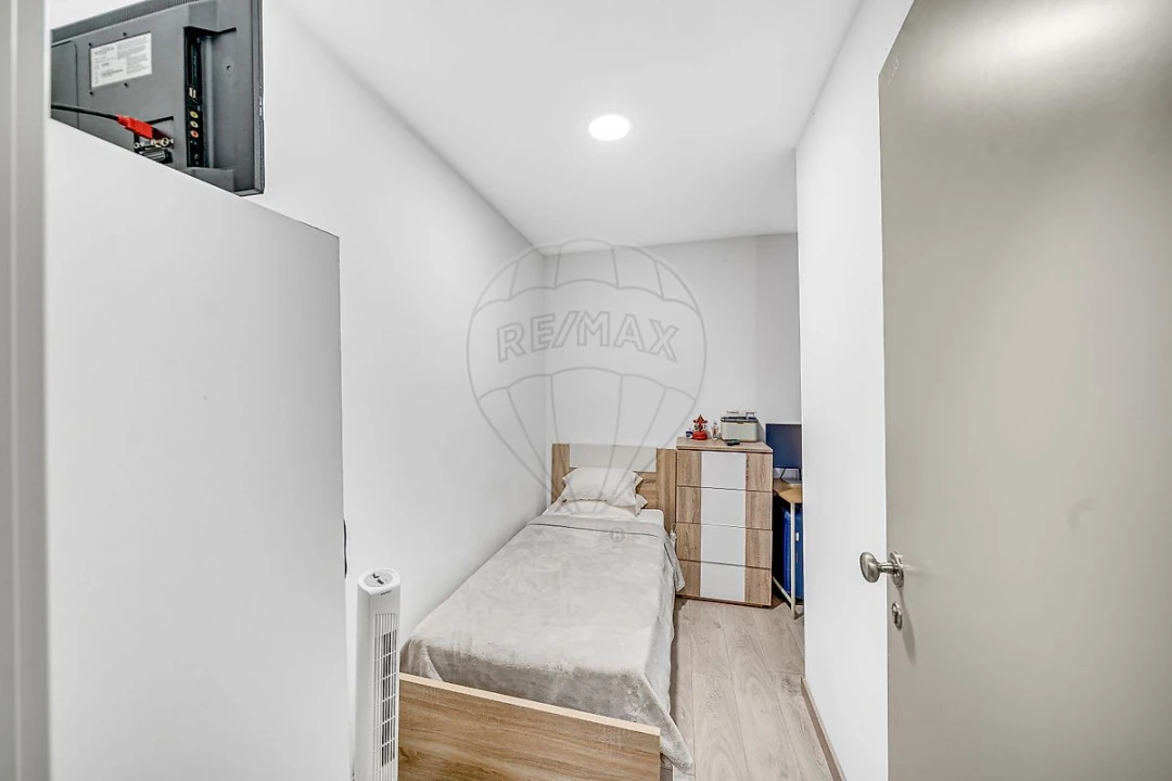 Prédio para Venda em Glória e Vera Cruz Foto 11