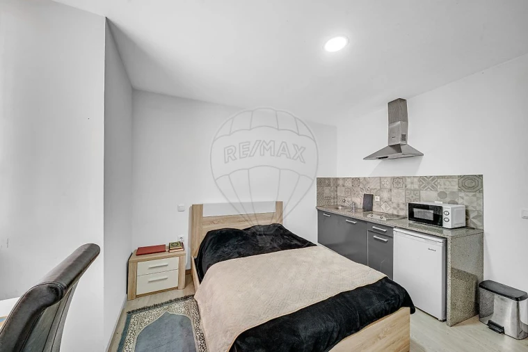 Prédio para Venda em Glória e Vera Cruz Foto 9