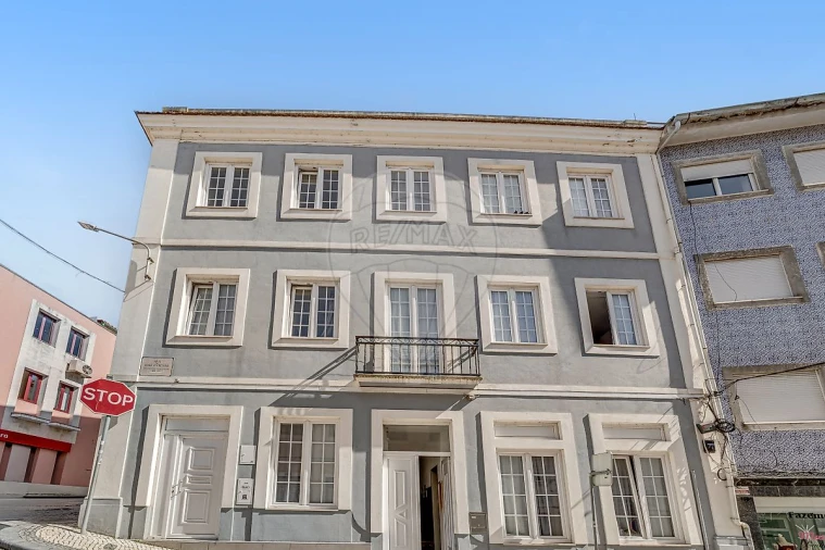 Prédio para Venda em Glória e Vera Cruz Foto 6