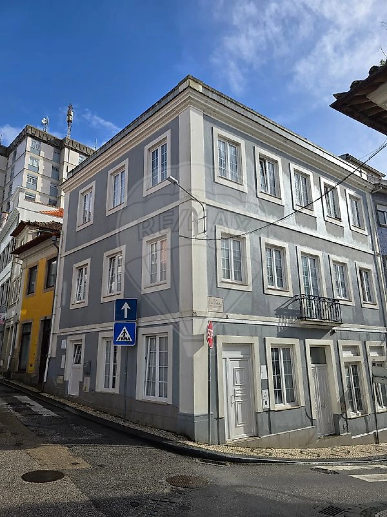 Prédio para Venda em Glória e Vera Cruz Foto 1