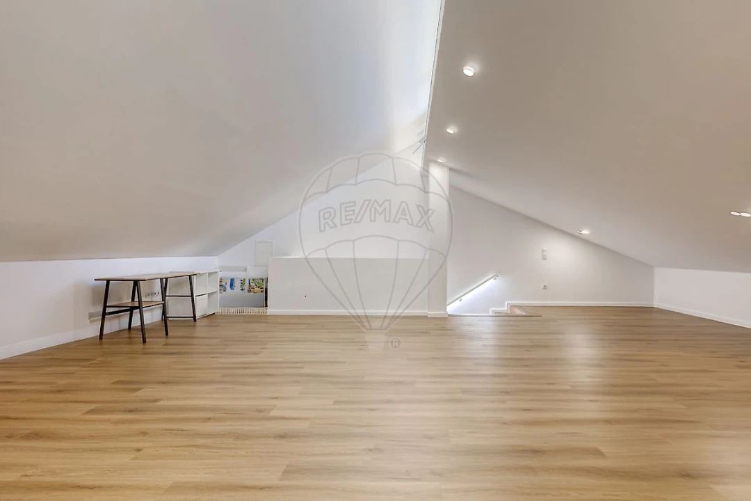 Moradia T3 para Venda em Valongo Foto 23