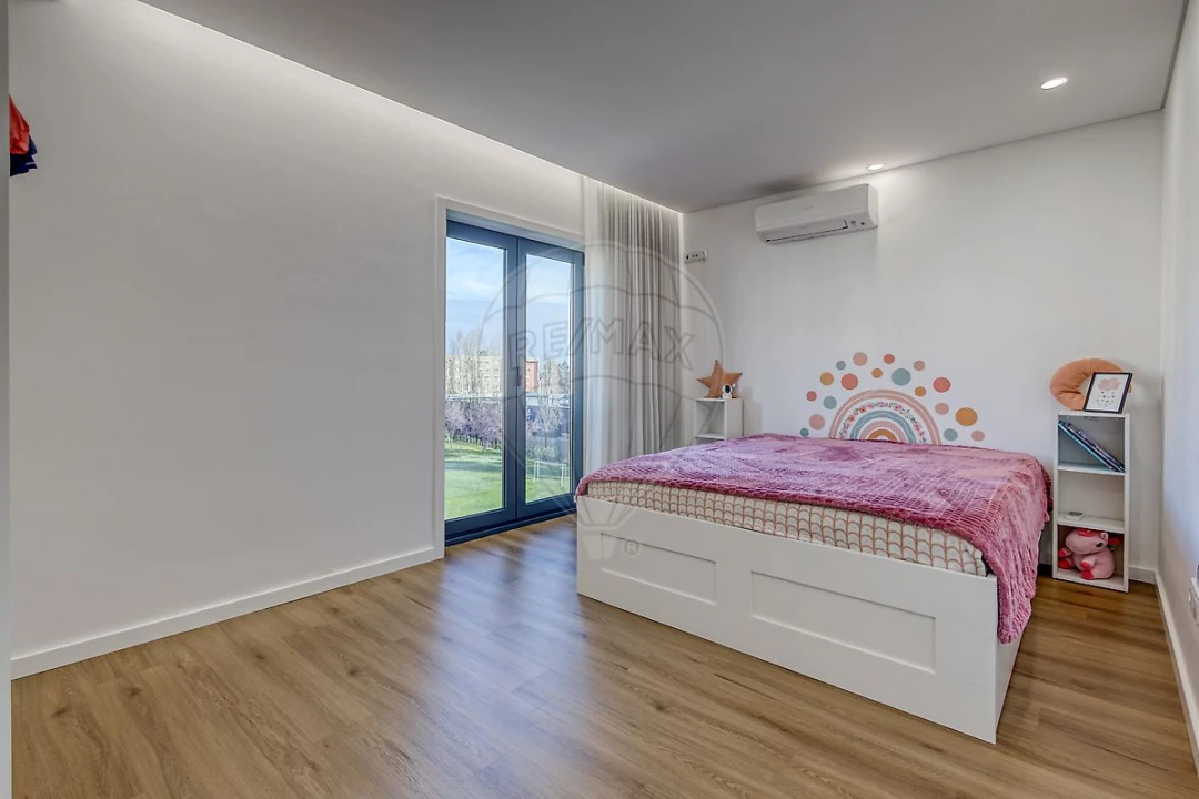 Moradia T3 para Venda em Valongo Foto 19