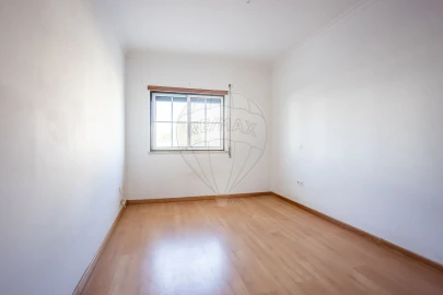Apartamento T2 para Venda em Samora Correia