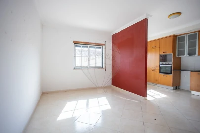 Apartamento T2 para Venda em Samora Correia