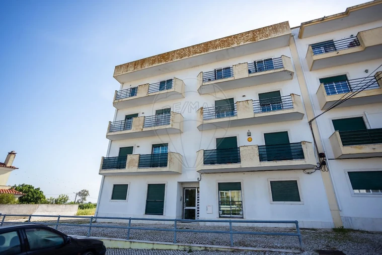 Apartamento T2 para Venda em Samora Correia Foto 28